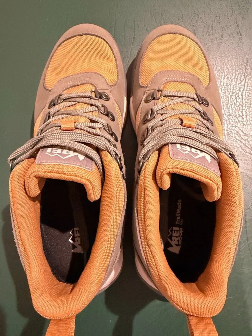 REI Co-op Trailmade Waterproof Hiking / Trekking Shoes Men’s 9.5 Gray Ochre